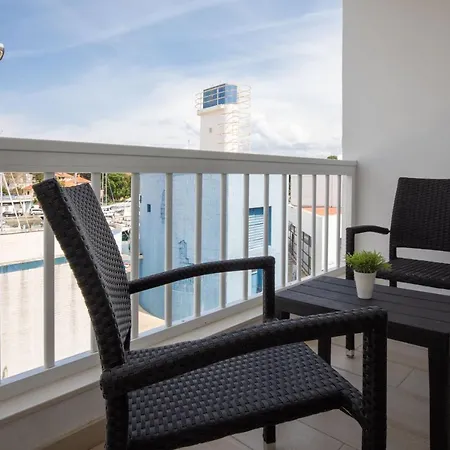 R&b Apartmán *